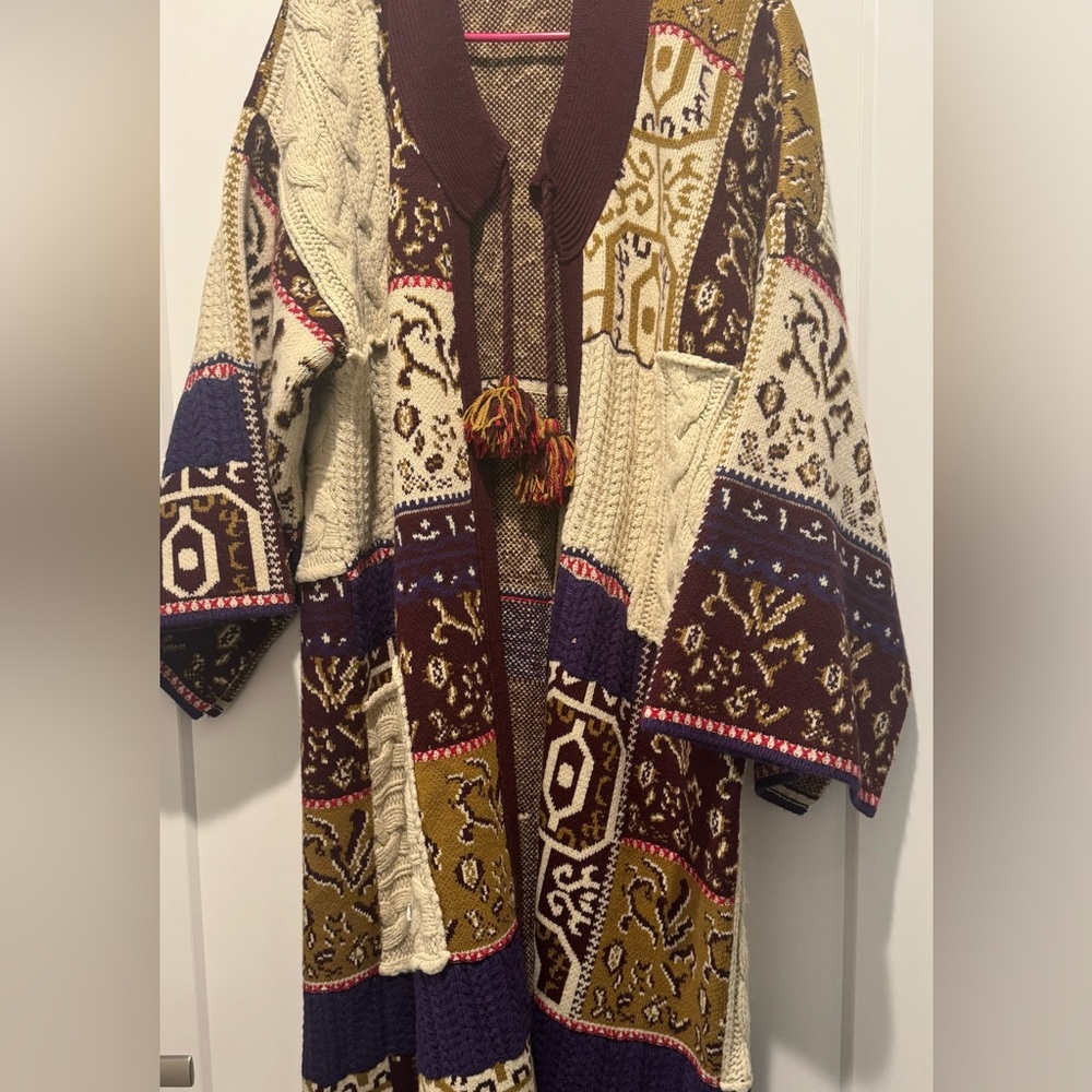 Zara jacquard cape coat sweater
